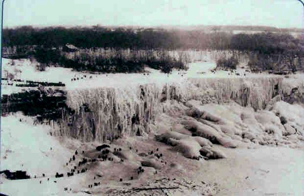 Niagra Falls frozen