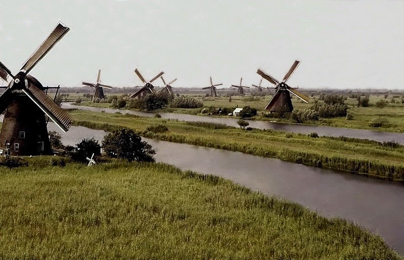 The Netherlands largest group of windmills